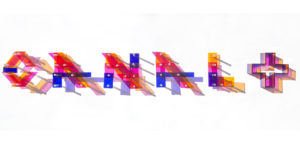 Une anamorphose en plexiglas de Pierre Brault pour le groupe Canal +, qui a sollicité l’artiste pour l’habillage de plateaux TV.