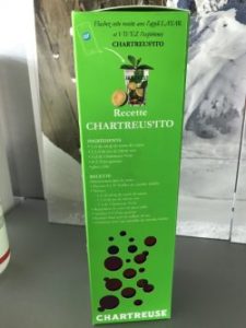 UN ÉTUI ENTIÈREMENT PERSONNALISÉ… 3