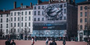 Light-Air Publicité monumentale Bellecour