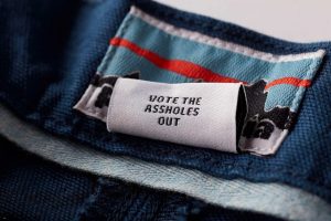 Vote the asshole ©PATAGONIA
